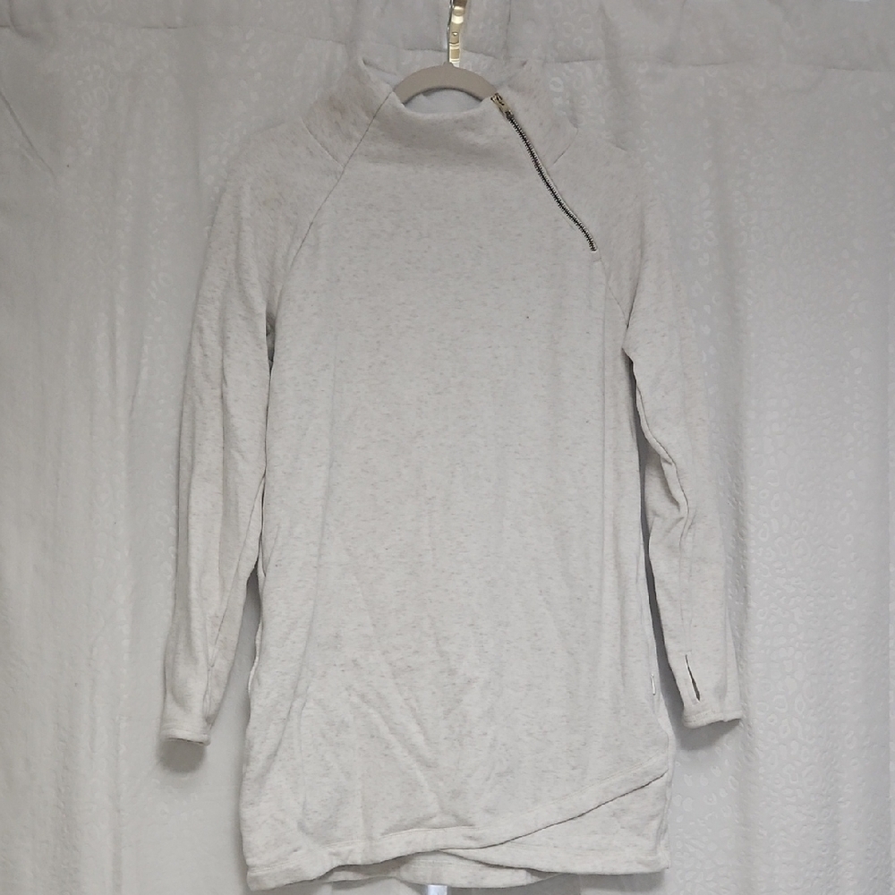 Athleta Light Gray Tunic Top